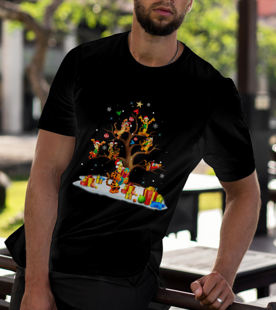 Tigger Christmas Tree With Presents And Santa Hats T-Shirt