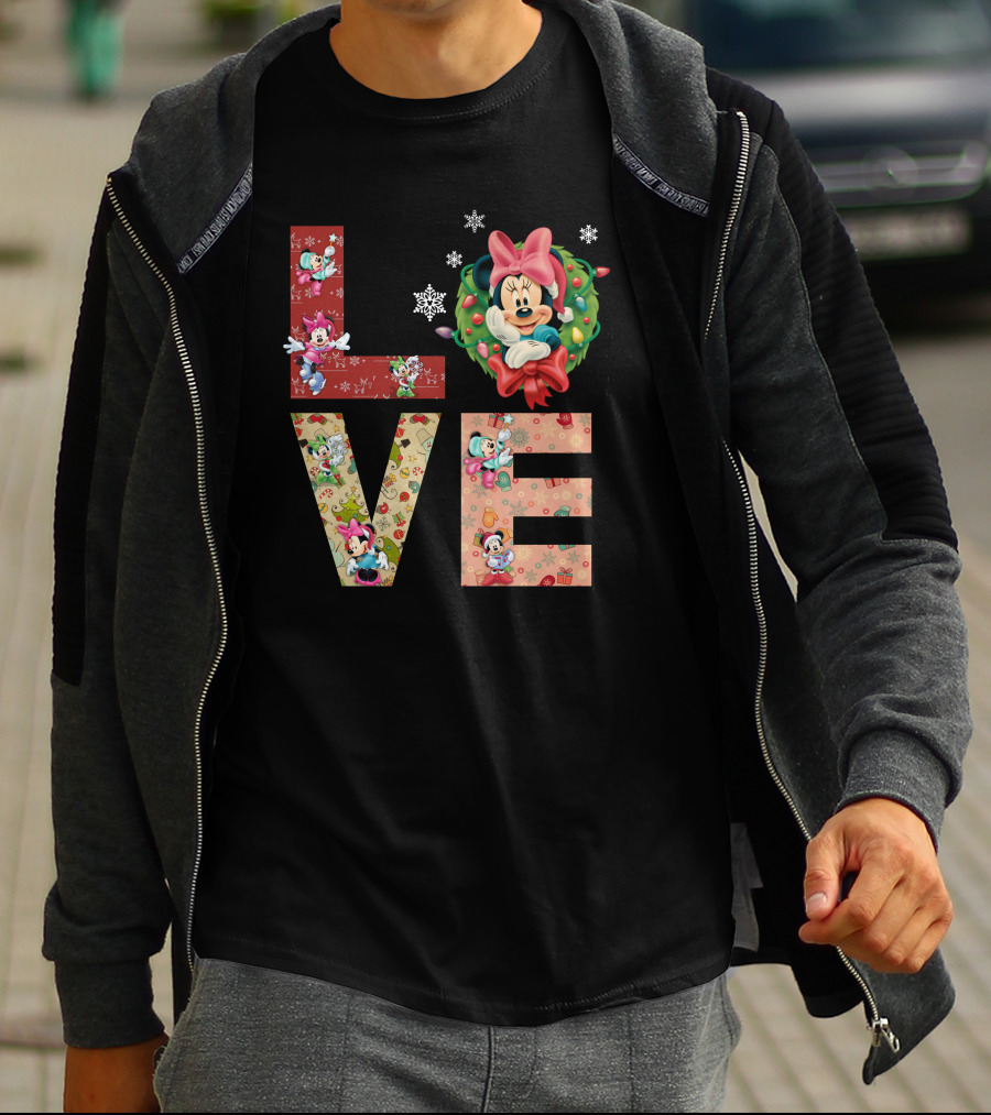 Minnie Mouse Christmas Love Snowflakes Holiday Wreath T-Shirt