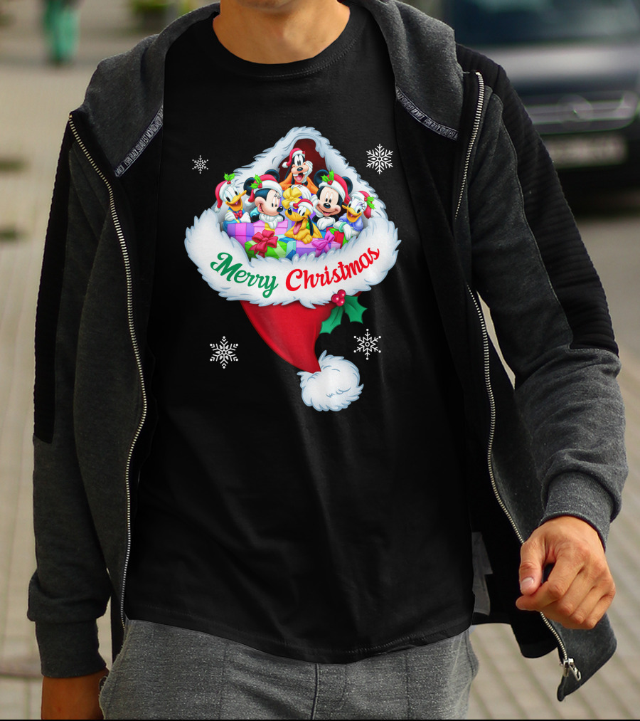 Mickey & Friends Merry Christmas Santa Hat T-Shirt