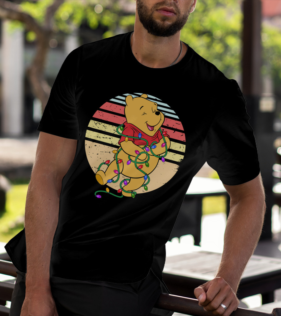 Winnie The Pooh Retro Christmas Lights Vintage Style T-Shirt