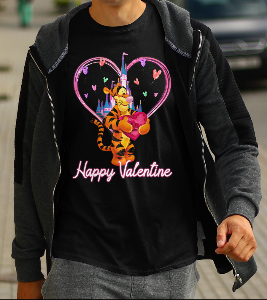Tigger Happy Valentine Heart Castle Balloons T-Shirt