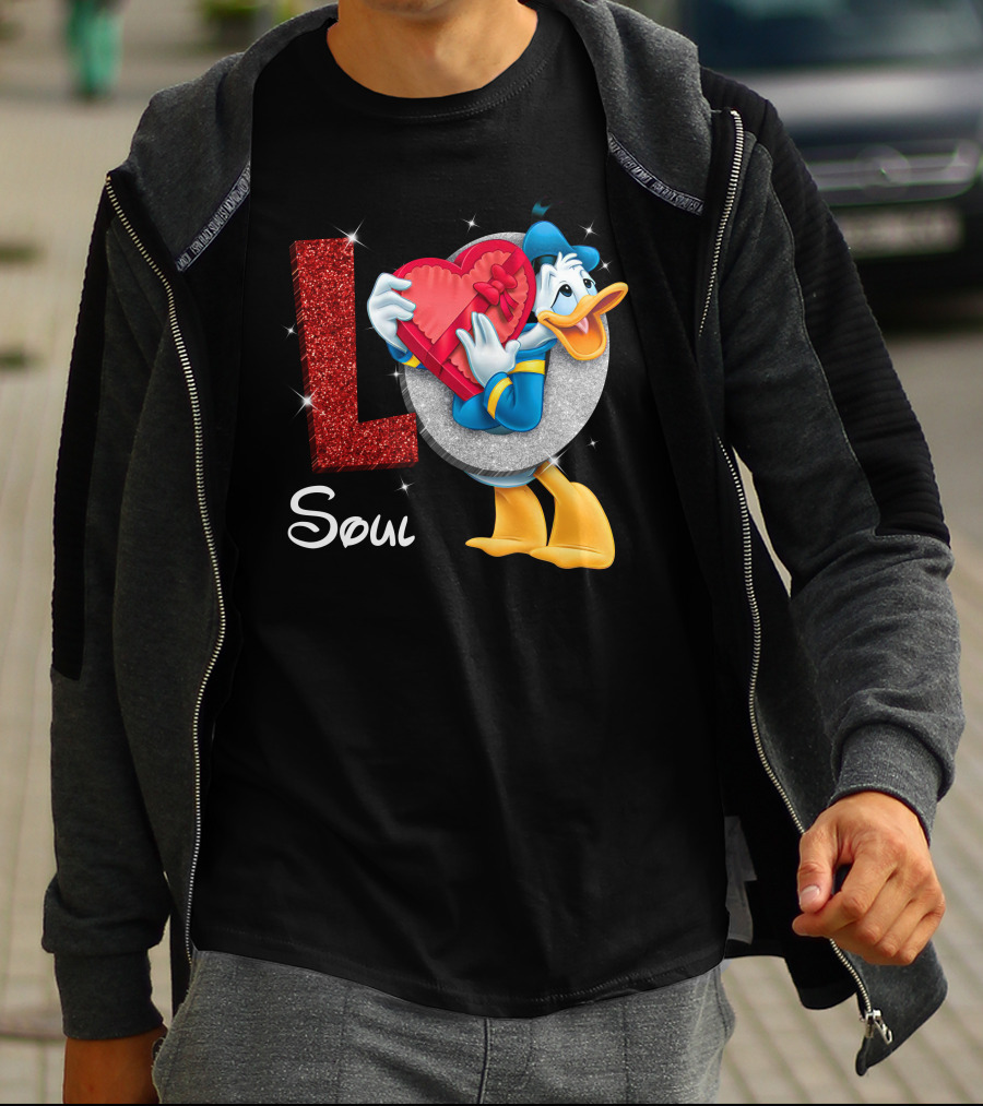 Donald Duck Holding Heart Love Soul T-Shirt