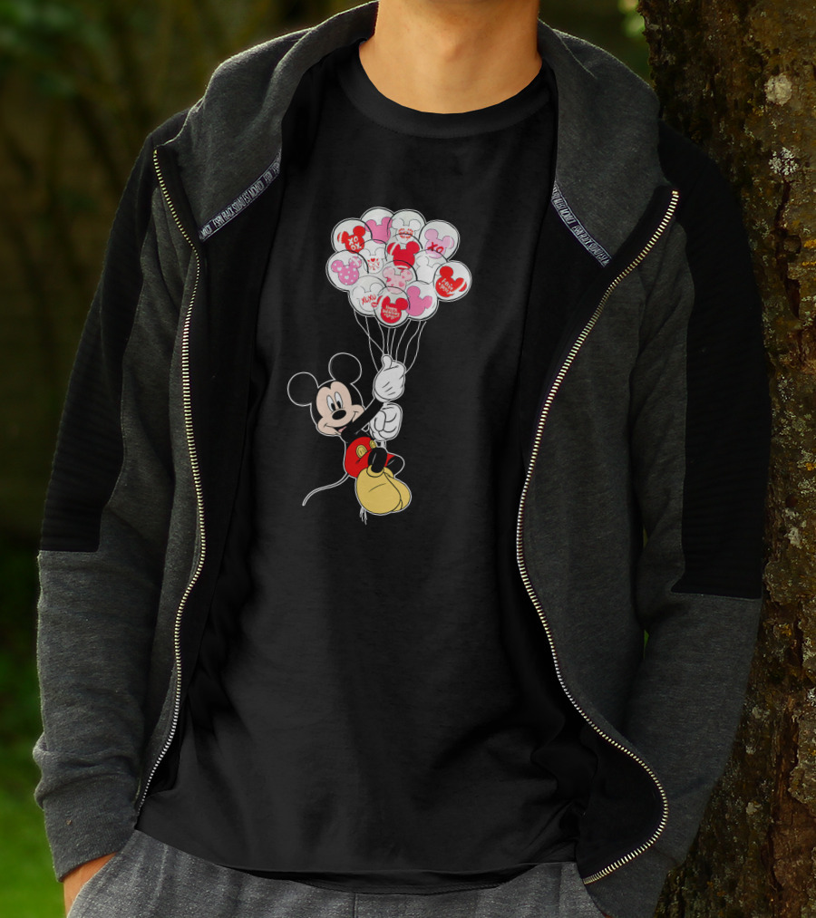 Mickey Mouse Holding Heart Balloons With Xo Love Messages T-Shirt