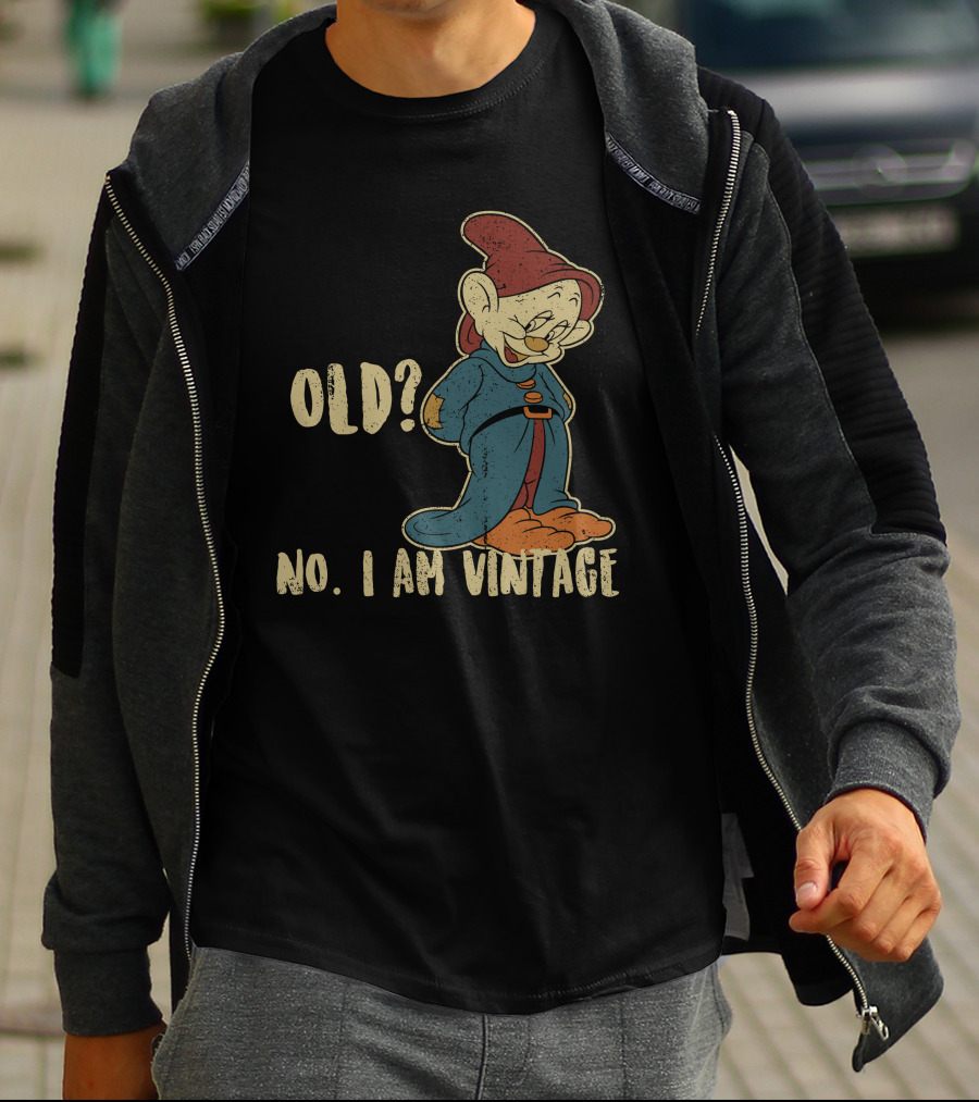 Dopey Old No I Am Vintage T-Shirt
