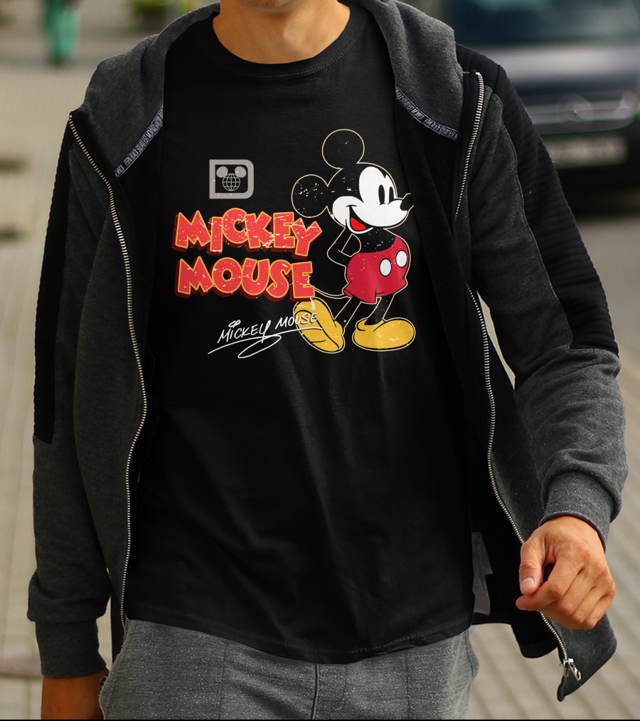 Mickey Mouse Iconic Character Vintage Style Retro Red Shorts T-Shirt