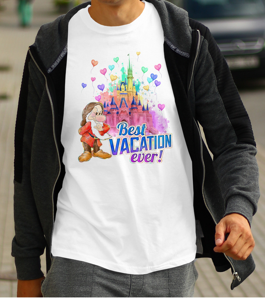 Best Vacation Ever Grumpy Castle Balloons T-Shirt