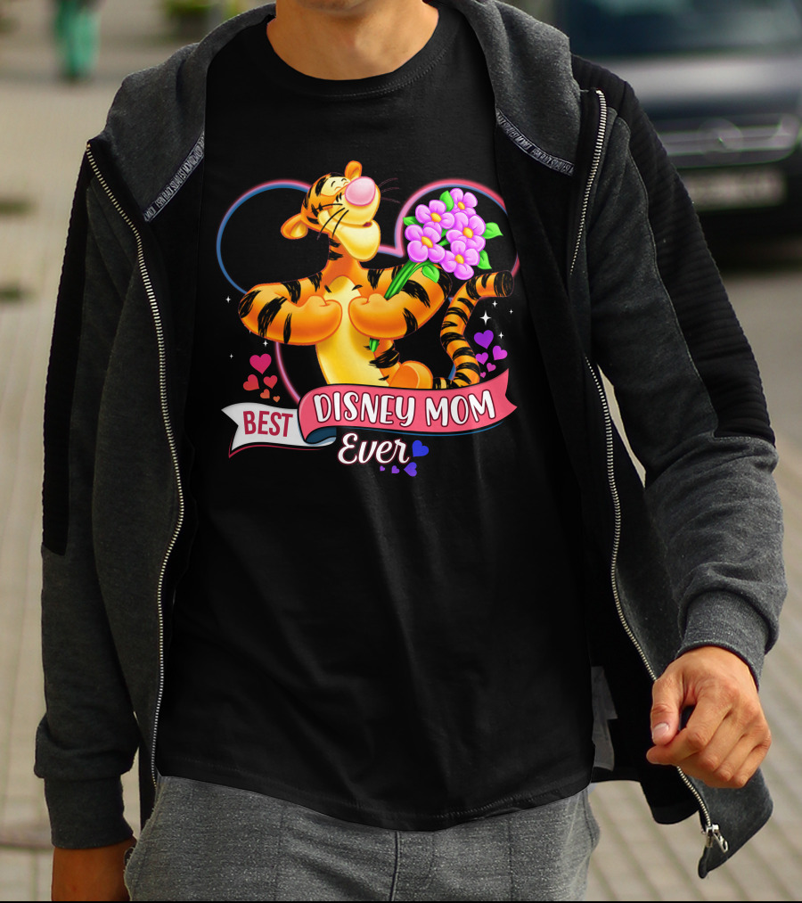 Best Disney Mom Ever Tigger With Heart And Flowers T-Shirt