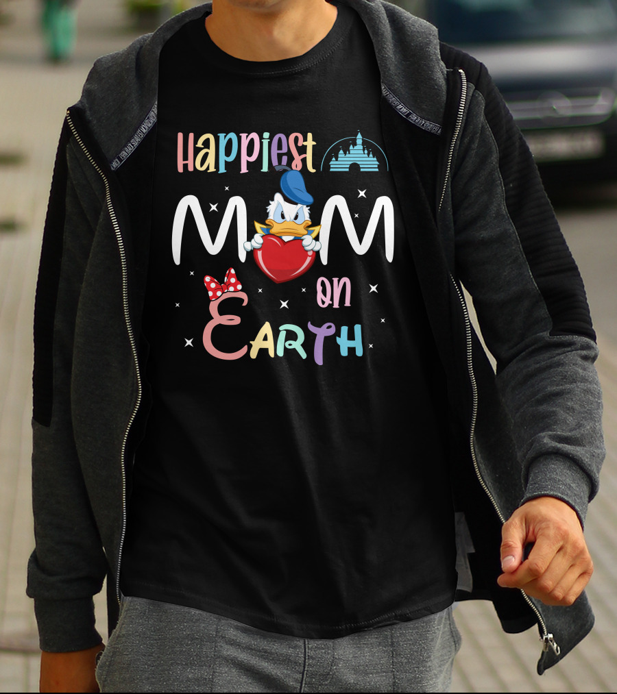 Happiest Mom On Earth Donald Duck Heart Castle T-Shirt