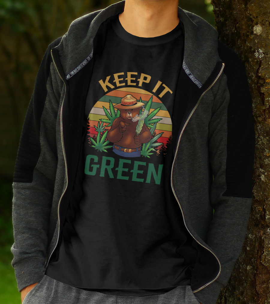 Smokey Keep It Green Retro Cannabis Smokey The Bear T-Shirt