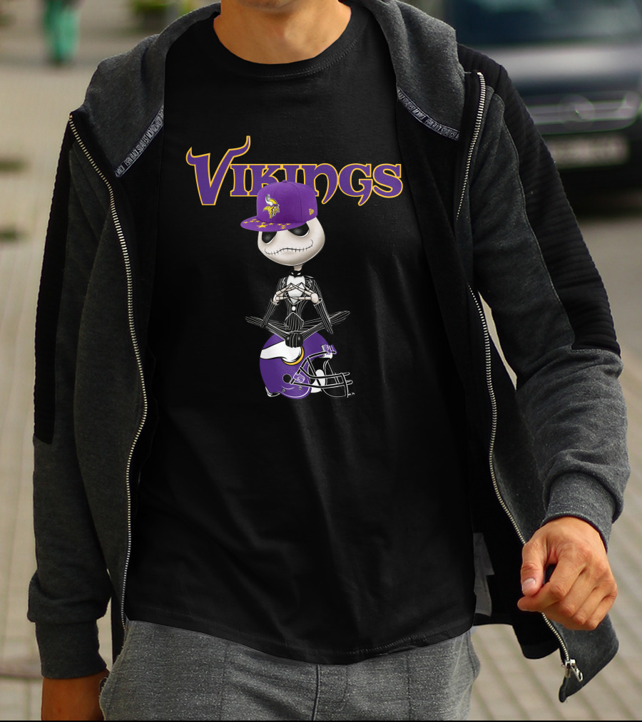 Minnesota Vikings Jack Skellington With Helmet And Hat T-Shirt