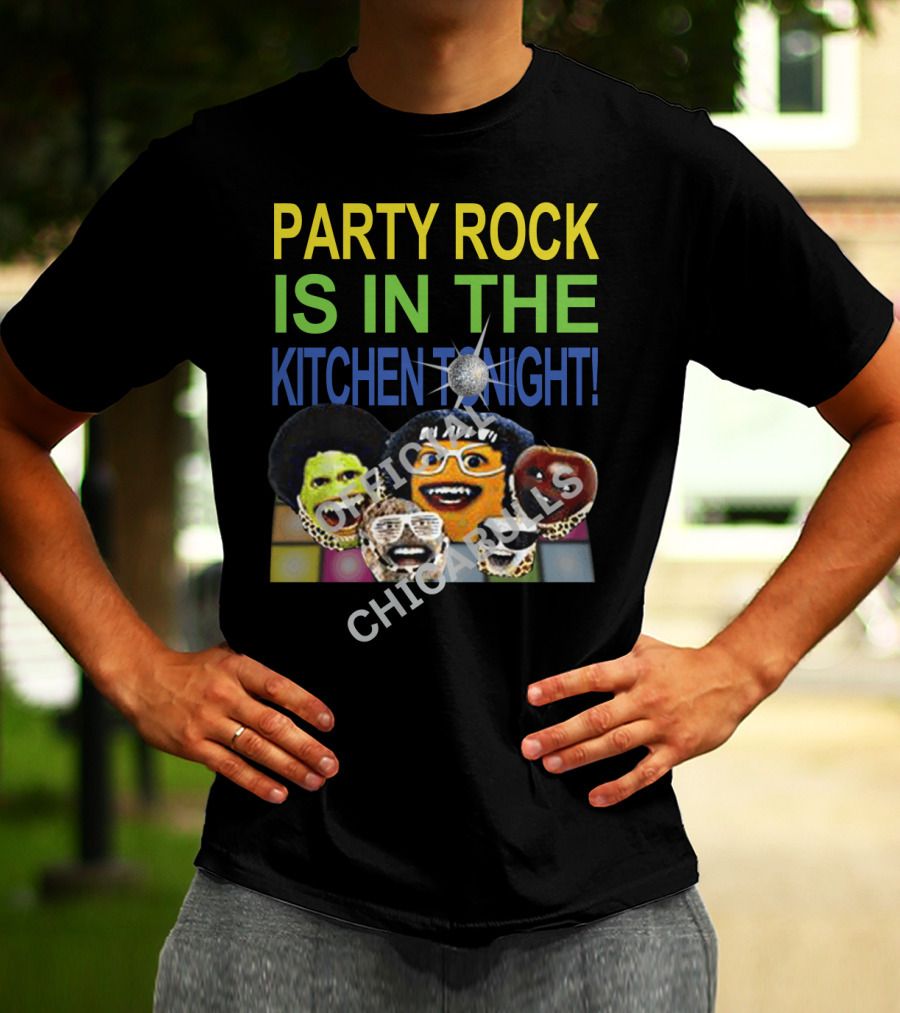 PARTY ROCK IS IN THE KITCHEN TONIGHT OFFICIAL CHICABRILLS T-Shirt