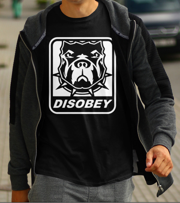 DISOBEY Bulldog Graphic With Spiked Collar T-Shirt