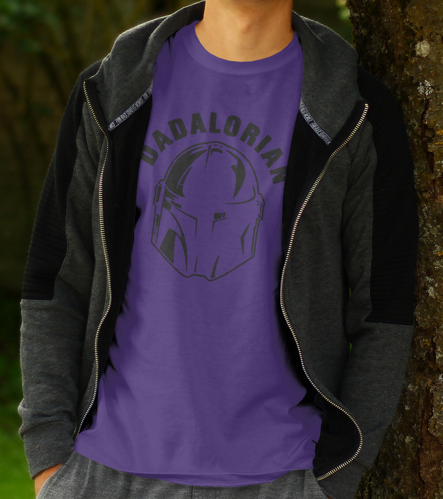 Dadalorian Funny Family Daddy Lover Father's Day Mandalorian Helmet T-Shirt