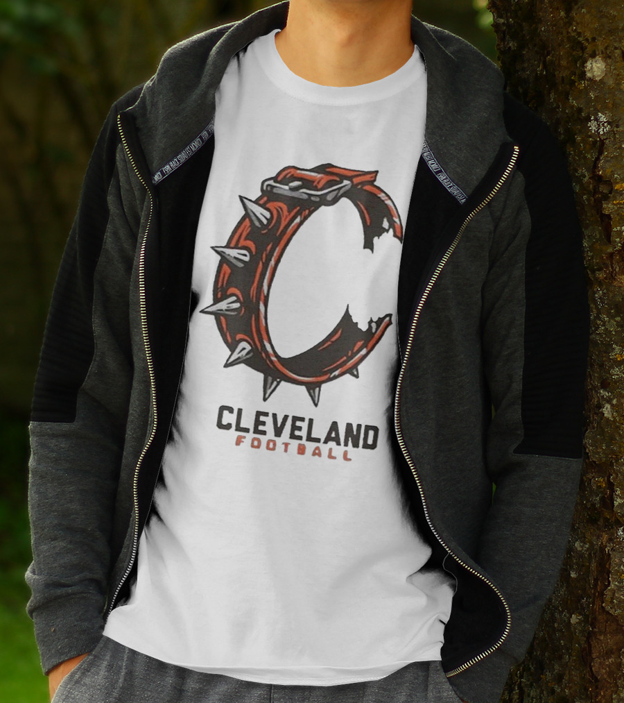 Cleveland Football Spiked Collar C T-Shirt