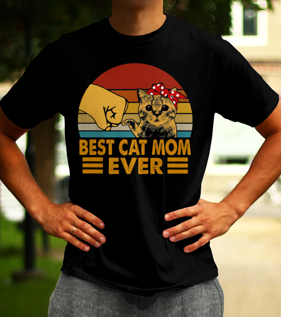 Best Cat Mom Ever Vintage Fist Bump With Cat Bow Stripes T-Shirt