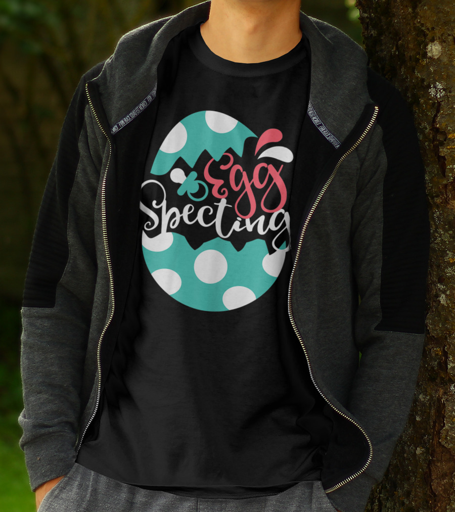 Egg Specting Easter Pregnancy Baby Announcement T-Shirt