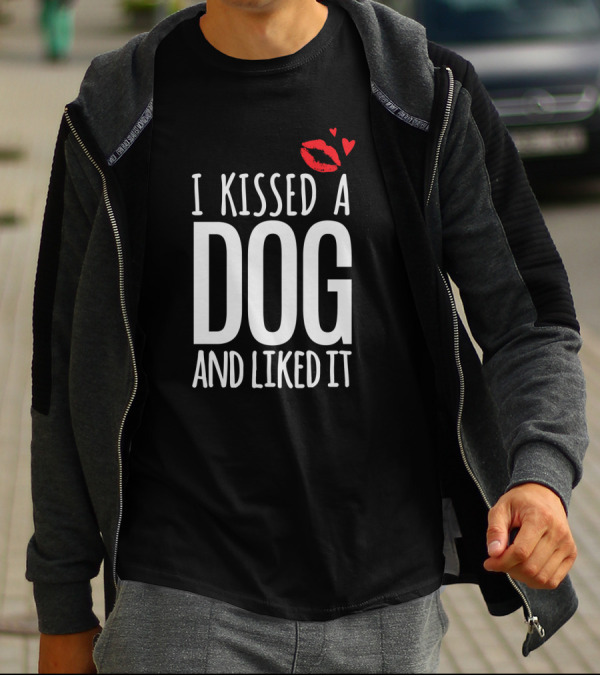 I Kissed A Dog And Liked It Funny Pet Lover Statement With Red Lip Print And Hearts T-Shirt