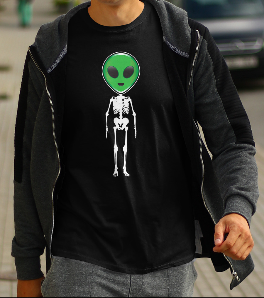 Alien Skeleton With Green Head T-Shirt