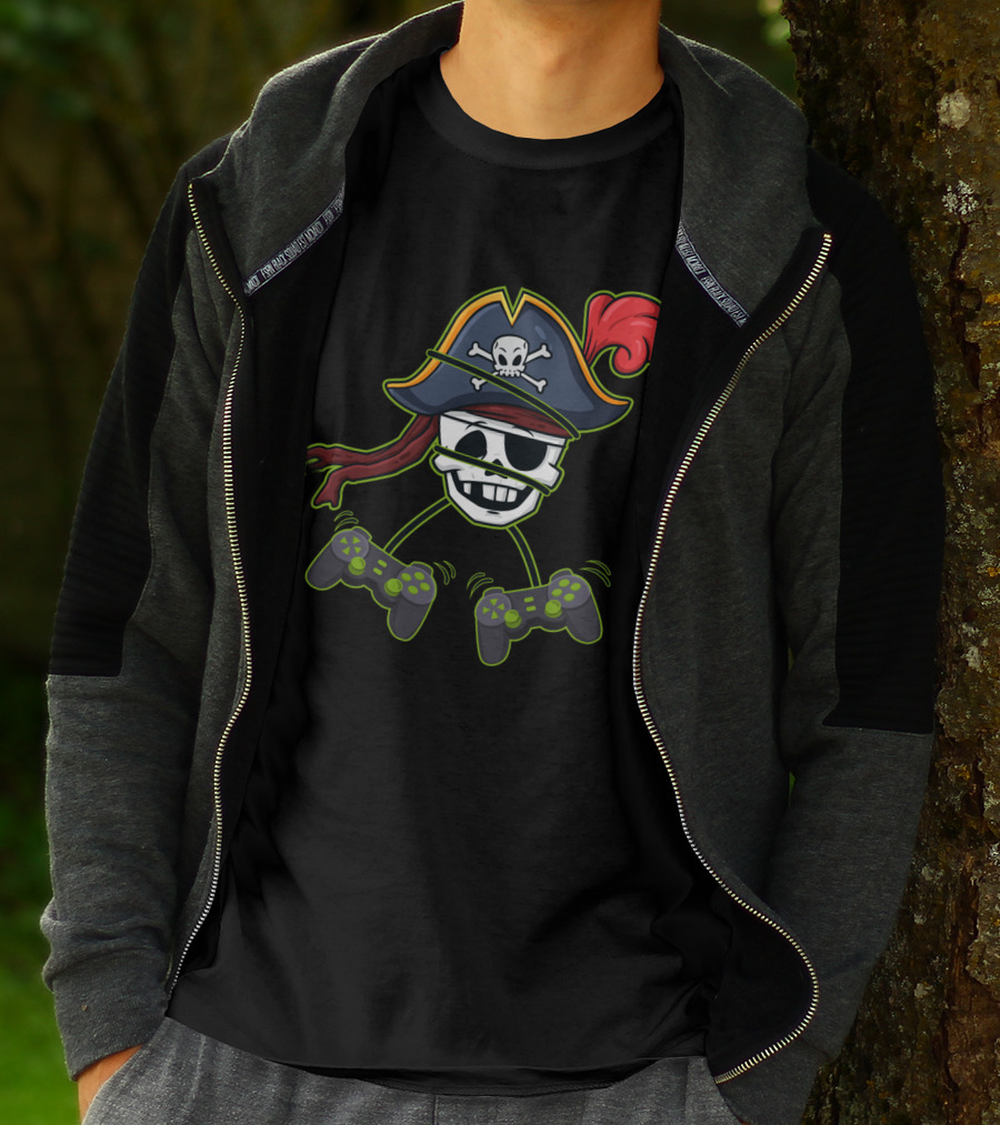 Halloween Pirate Skeleton Video Gamer Controllers Playful Skull Hat T-Shirt