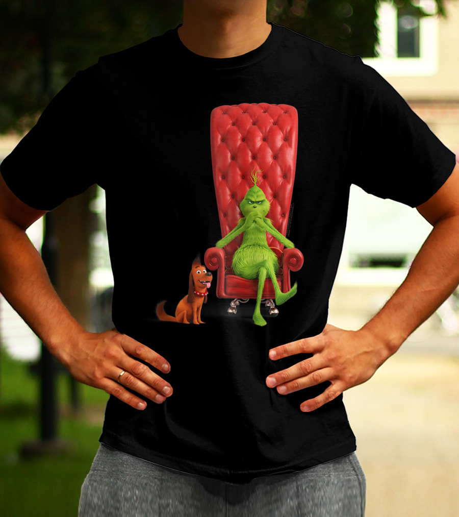 Dr Seuss The Grinch And Max On Red Tufted Chair T-Shirt