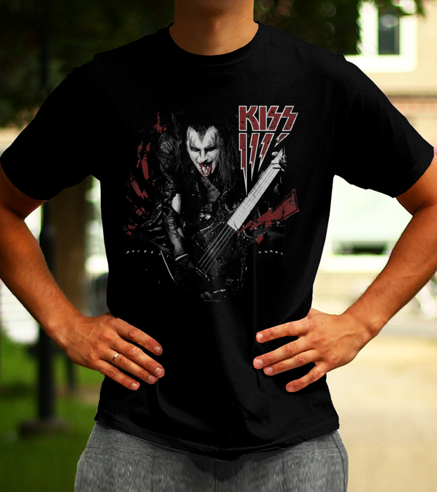 KISS Simmons Rock Icon Bass Guitar Demon Makeup T-Shirt
