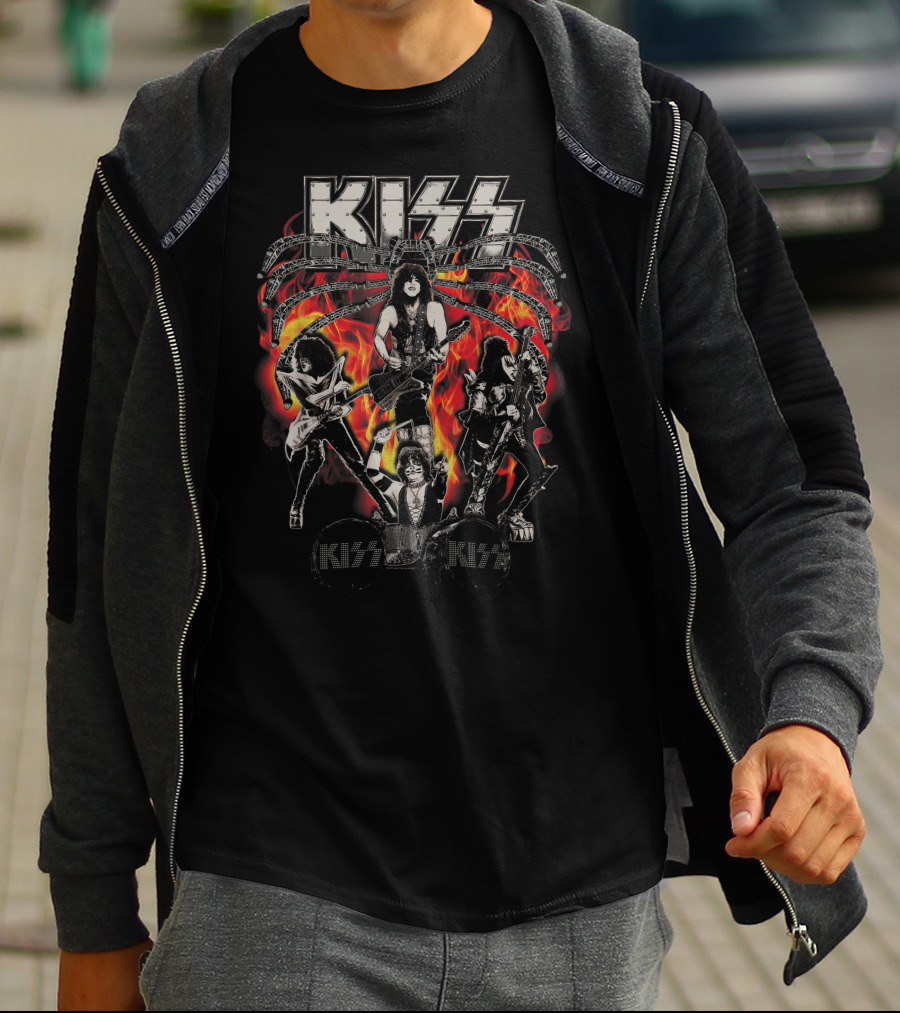 KISS Spider Stage Fiery Rock Band Performance T-Shirt