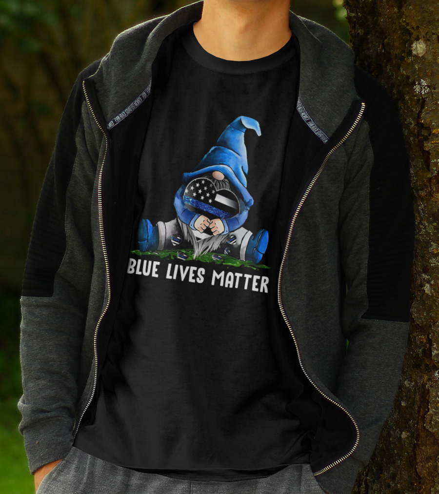 Blue Lives Matter Gnome Holding Thin Blue Line Flag T-Shirt