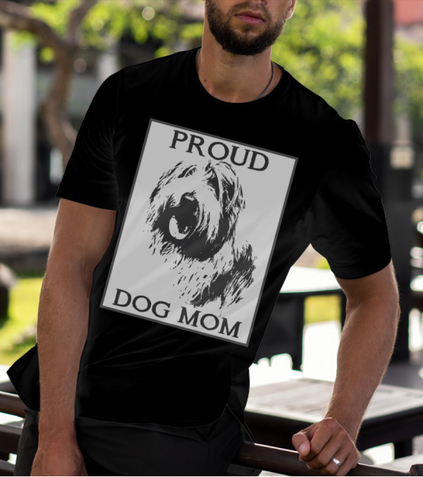 Proud Dog Mom Old English Sheepdog T-Shirt