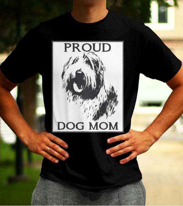 Proud Dog Mom Old English Sheepdog T-Shirt