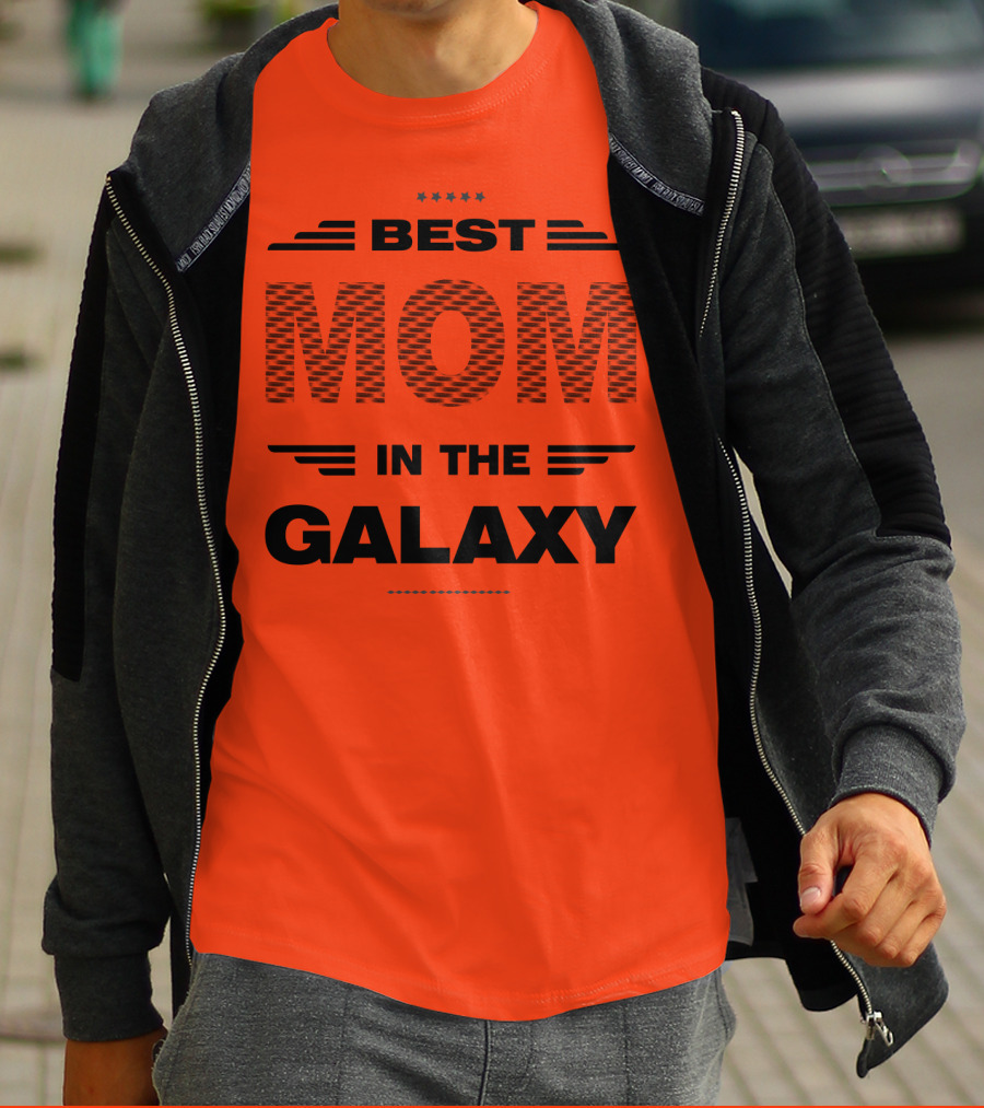 Best Mom IN The Galaxy T-Shirt