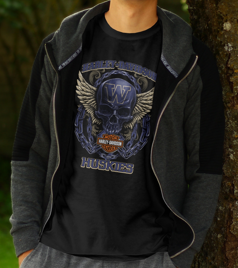 Harley Davidson Washington Huskies Skull Winged Logo Chain T-Shirt