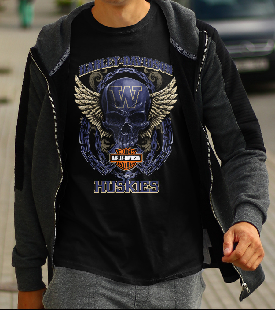 Harley Davidson Washington Huskies Skull Winged Logo Chain T-Shirt