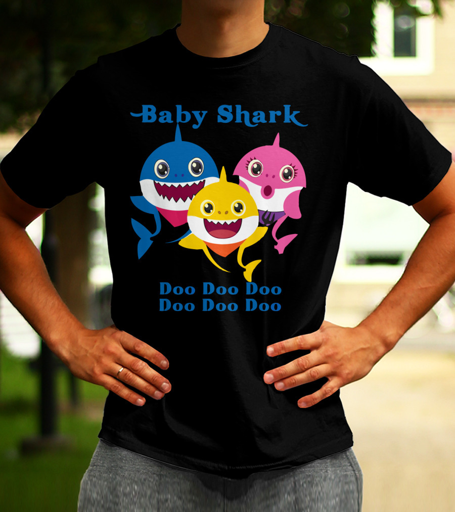 Baby Shark Doo Doo Doo Doo Doo Doo Blue Pink Yellow Shark Trio T-Shirt