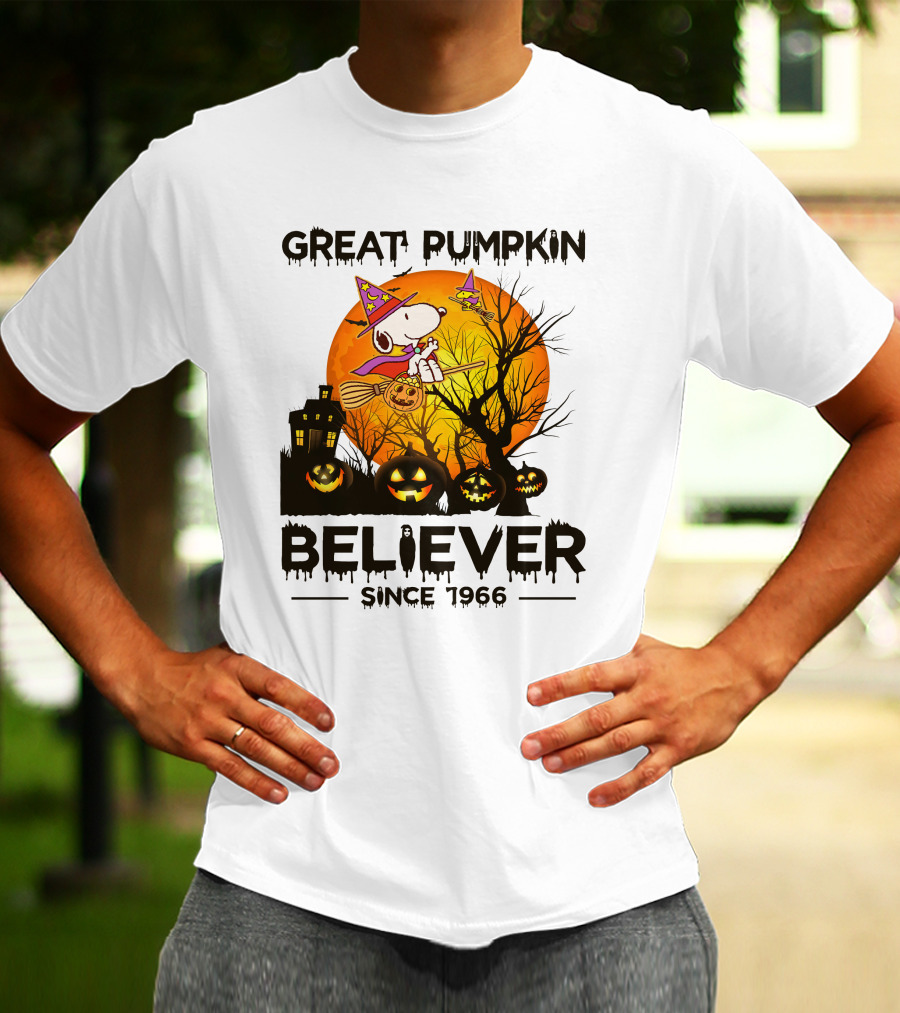 Great Pumpkin Believer Since 1966 Snoopy Halloween Scene T-Shirt