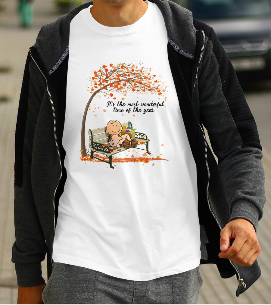 It's The Most Wonderful Time Of The Year Autumn Leaves Bench Scene T-Shirt