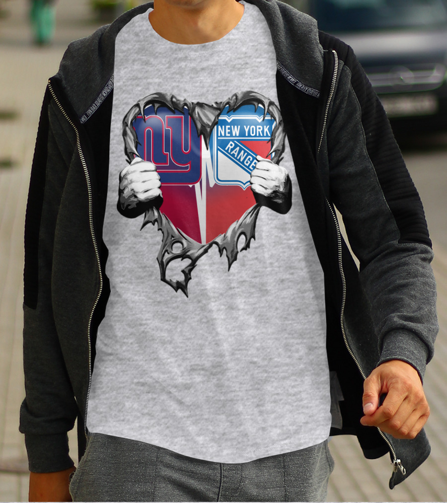 New York Giants And New York Rangers Heart Design Xatt064 T-Shirt