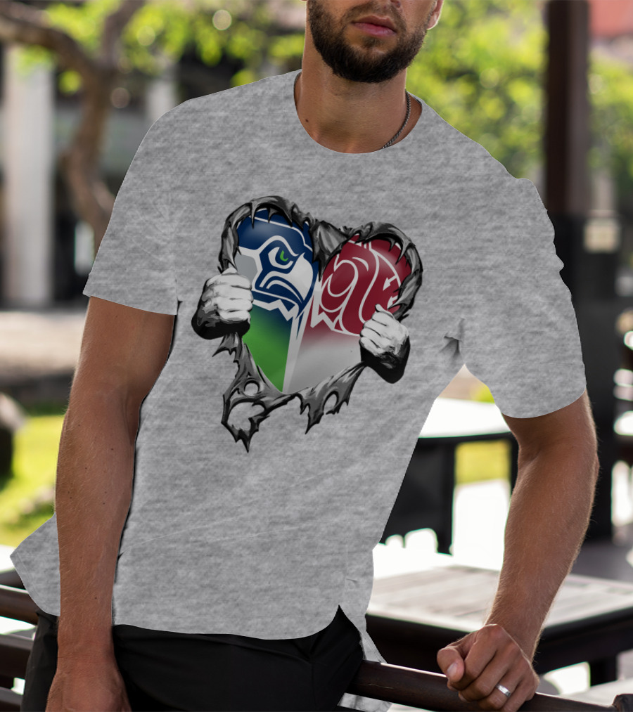 Seattle Seahawks And Washington State Cougars Split Heart T-Shirt
