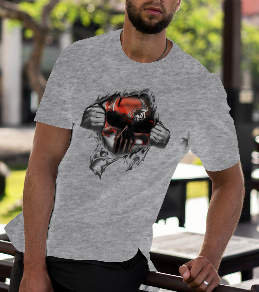 Cleveland Browns Punisher Skull Ripped T-Shirt