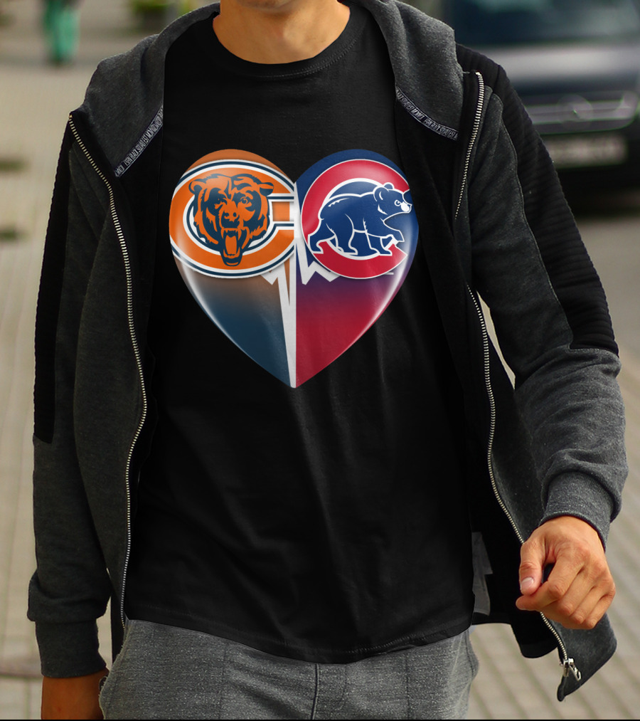 Chicago Bears And Cubs Split Heart TIM 008 T-Shirt