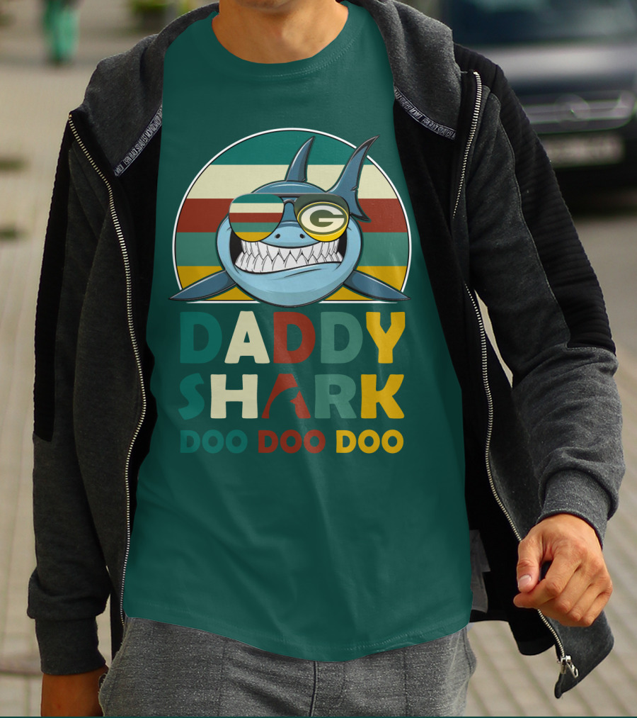 Daddy Shark Green Bay Packers Doo Doo Doo T-Shirt