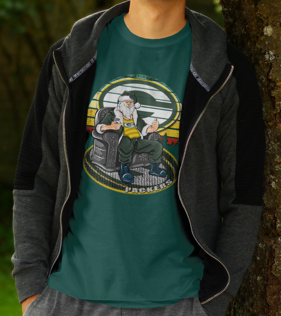Green Bay Packers Santa Sitting With Beer T-Shirt