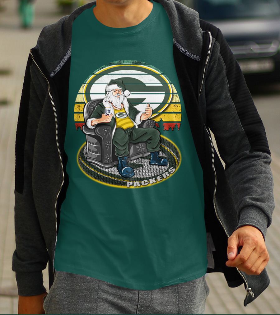 Green Bay Packers Santa Sitting With Beer T-Shirt