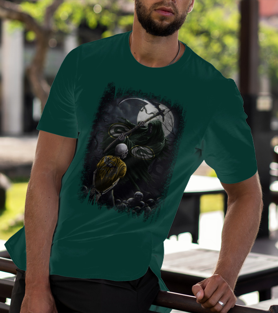 Green Bay Packers Grim Reaper Scene With Skeleton Under Moonlight T-Shirt