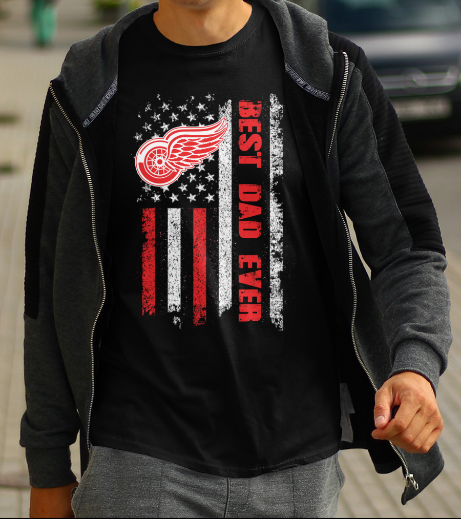 Red Wings Best Dad Ever American Flag T-Shirt