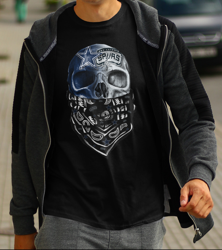 San Antonio Spurs Skull With Paisley Bandana T-Shirt