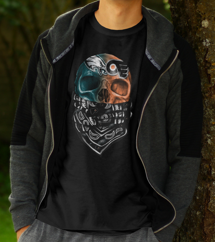 Eagles Flyers Split Skull Bandana T-Shirt