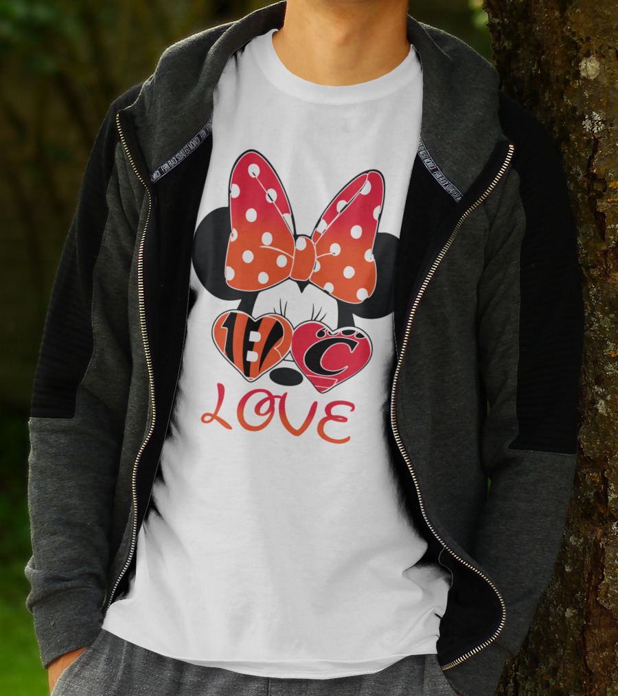 Love Minnie Polka Dot Bow C And B Stripes Hearts T-Shirt