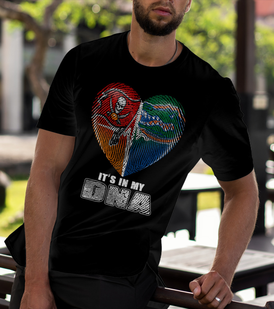 It's In My Dna Buccaneers Gators Heart Fingerprint T-Shirt