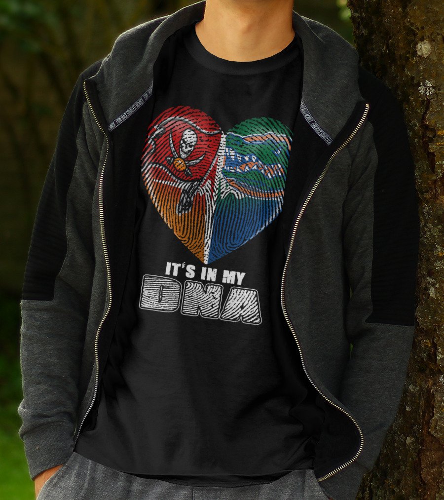 It's In My Dna Buccaneers Gators Heart Fingerprint T-Shirt