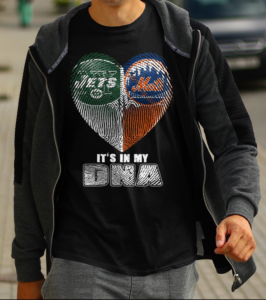 Jets Mets It's In My Dna Fingerprint Heart T-Shirt